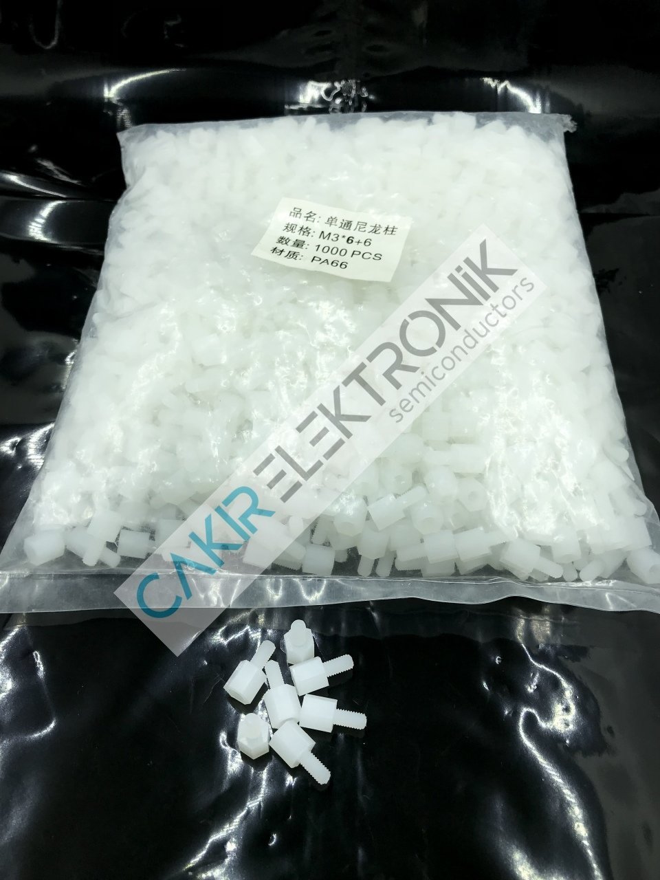 M3X6X6 YÜKSELTME PA66  ERİME ISISI 268C°  P-SCREW M3X6X6 10 ADETTİR