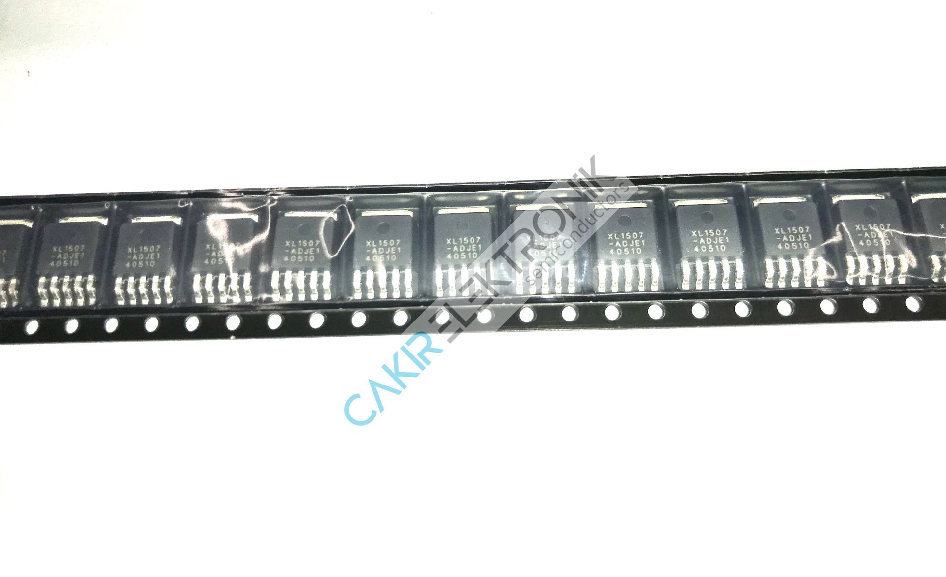 XL1507 - XL1507-ADJE1 - TO-252-5L PMIC - DC/DC CONVERTER IC