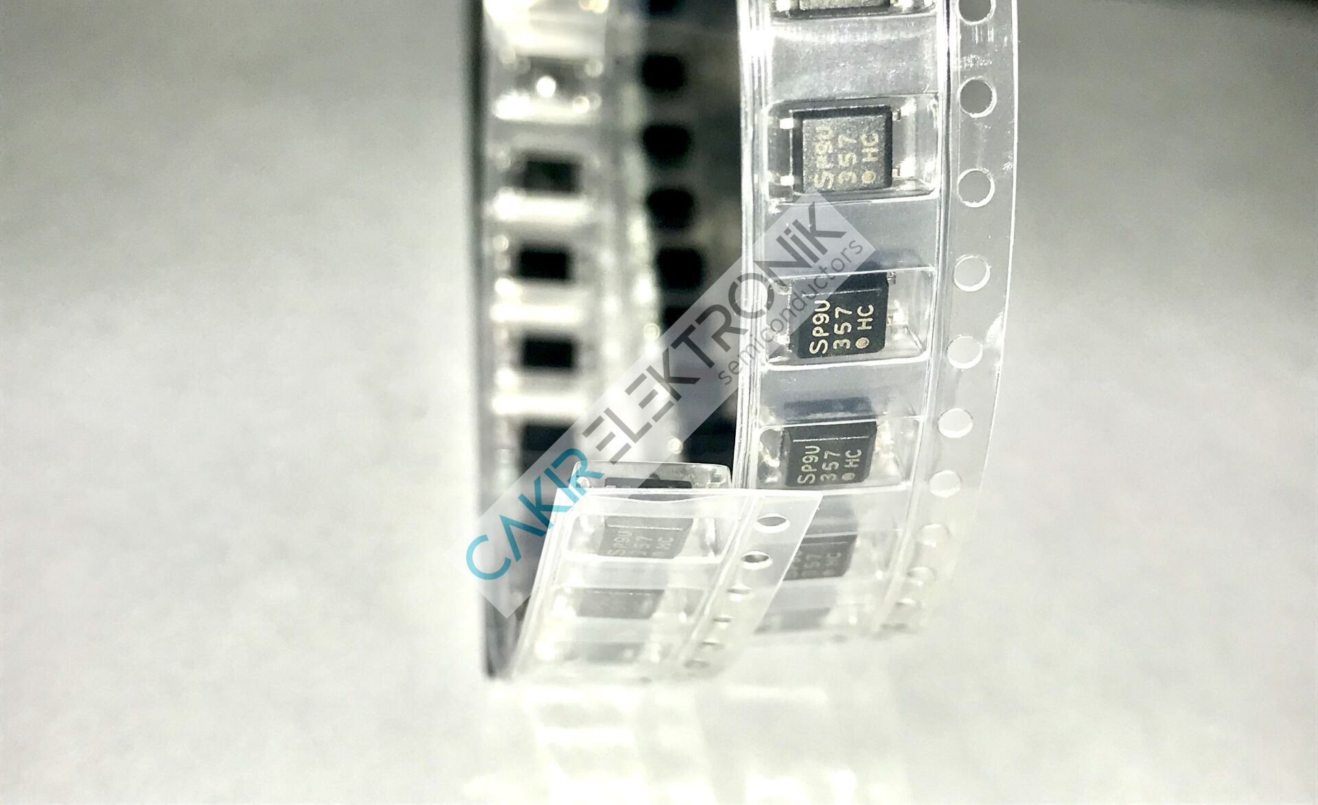 PC357N9J000F , PC957 SMD ,  SP9U357 , OPTOISO 3.75KV TRANS 4-MINI-FLAT