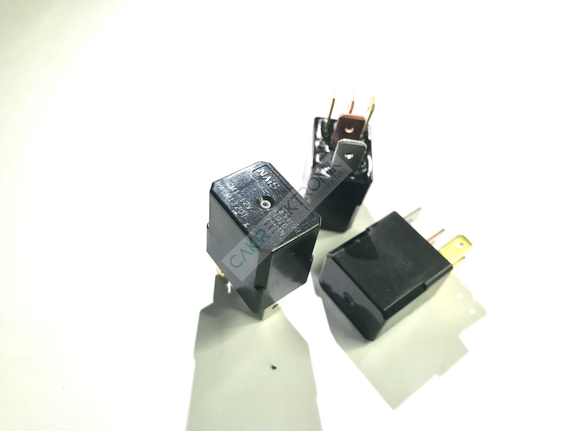 CM1-12V ,  Automotive Relay SPDT (1 Form C) 12VDC Coil Socketable