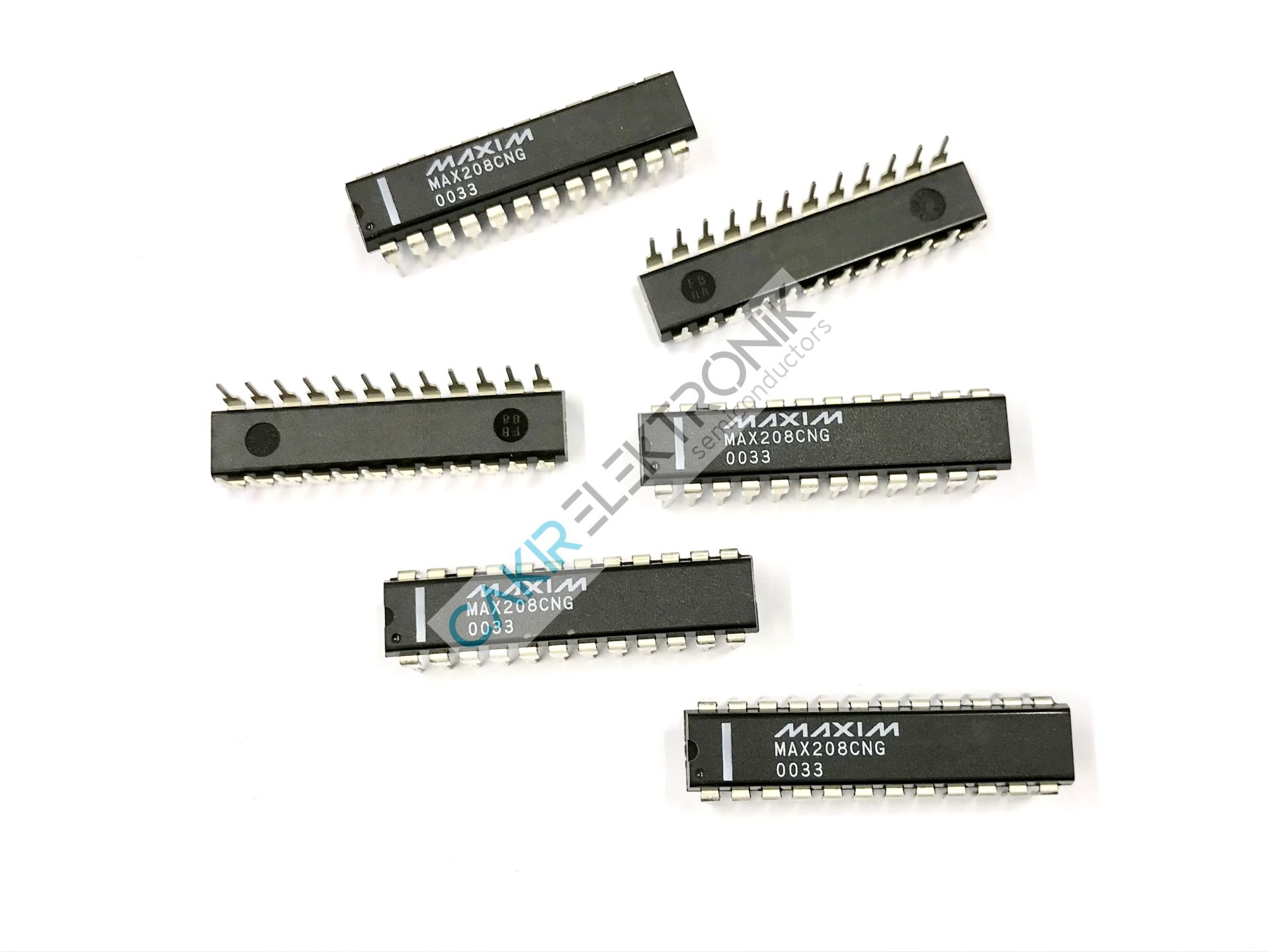 MAX208CNG - MAX208 - DIP-24 INTERFACE IC