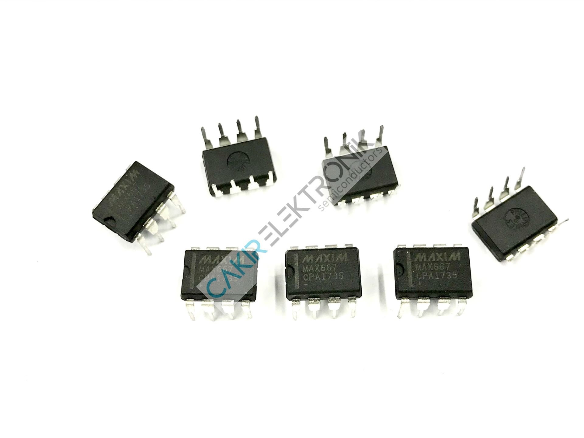MAX667CPA - MAX667 - PDIP-8 LDO VOLTAGE REGULATOR PMIC