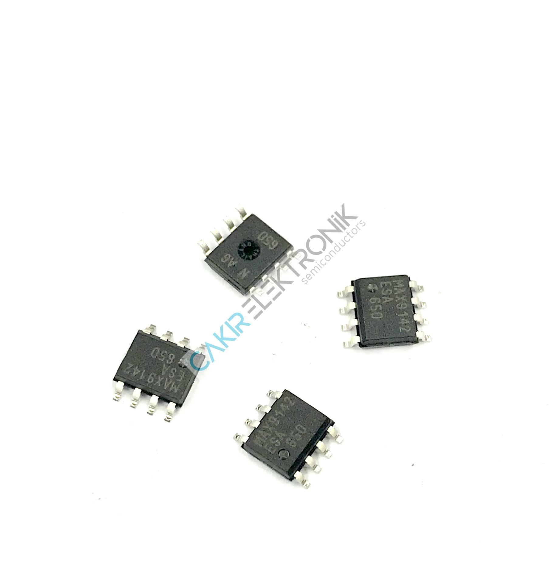 MAX9142ESA - MAX9142 - LOW - POWER - 9142 - SOIC-8