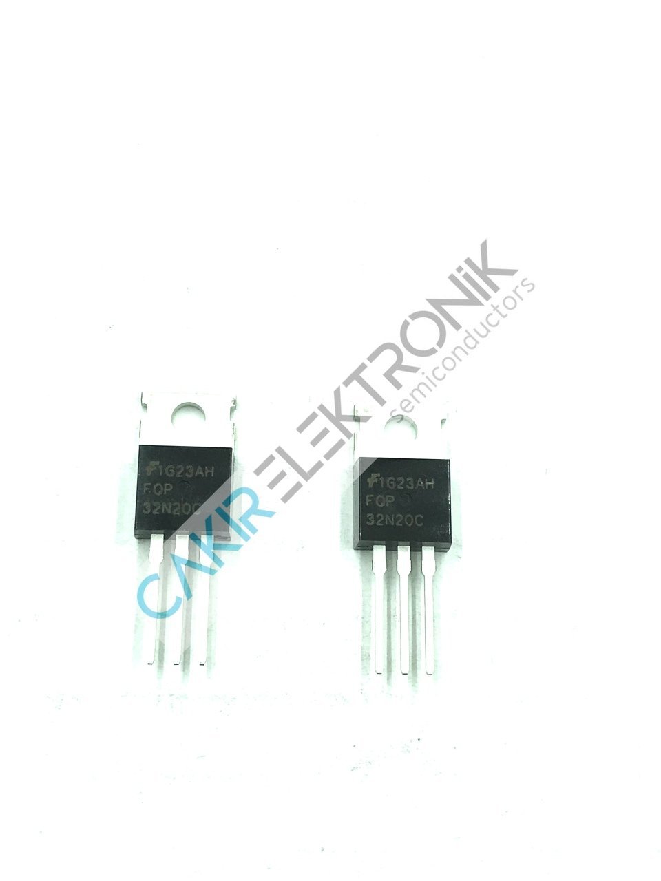 FQP32N20C - 32N20 - MOSFET N KANAL - 200V. - 28A. - 82mΩ -TO-220