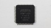 EPM7032S IC44-5   -  EPM7032 - EPM7032STC44-5  Logic