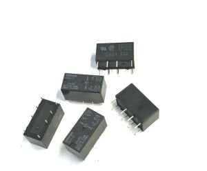G5V-2 24V , G5V-2 , G5V-2-24VDC ,G5V2-24 , 2A 8PİN 24VDC. RÖLE