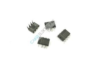 MAX637ACPA - (MAX637CPA) - MAX637 - MAX637A - 637 - PDIP-8 SWITCHING VOLTAGE REGULATOR PMIC