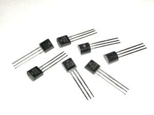 79L05 - 7905 - TO-92 - 5V. 100MA NEGATİR REGÜLATÖR