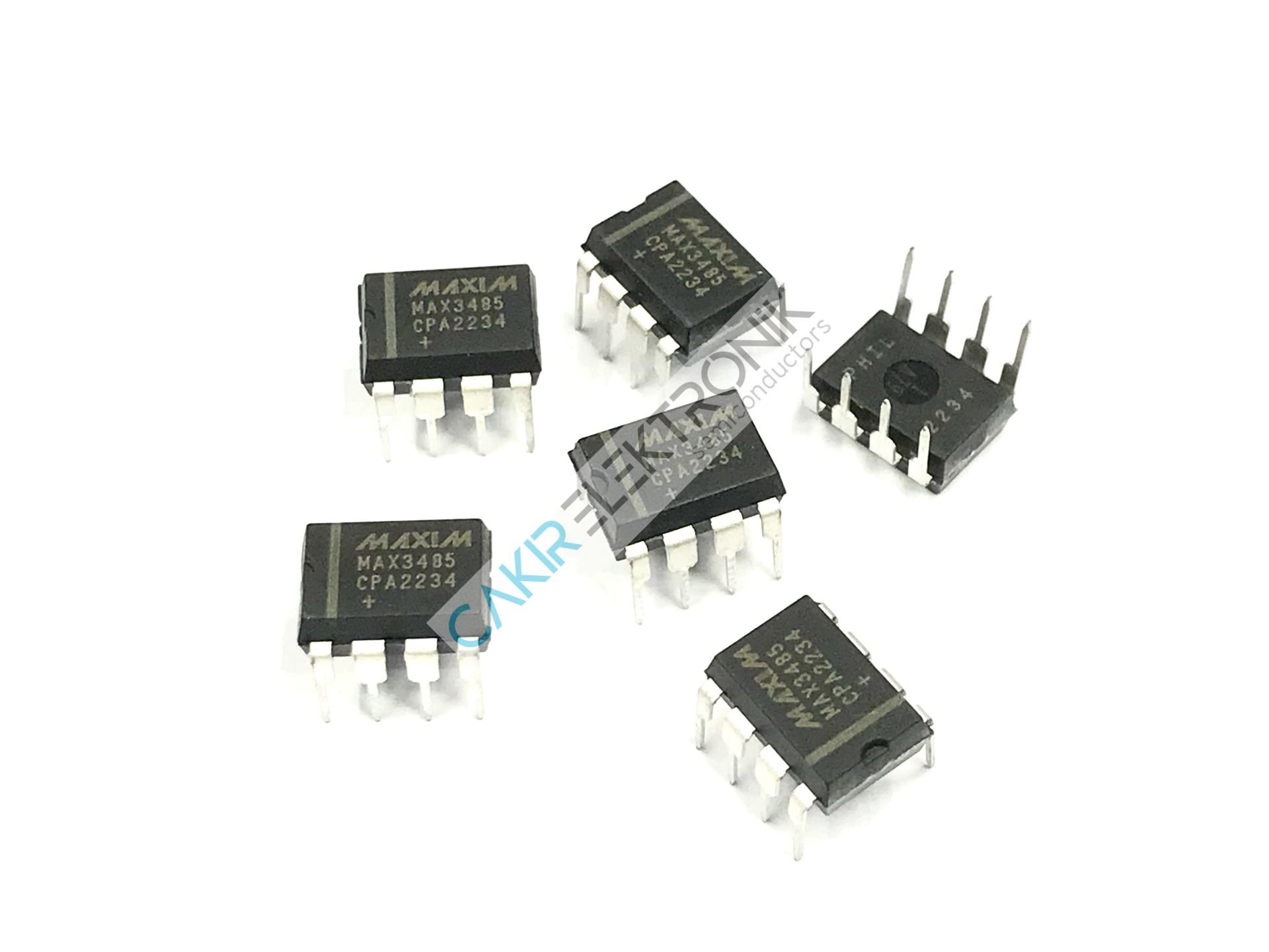 MAX3485CPA - MAX3485 - PDIP8 Güçlü Alıcı-Verici INTERFACE IC