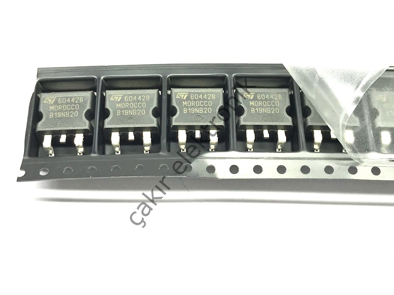 STB19NB20  - B19NB20 - 19NB20 - D2PAK - N KANAL  19A. 200V POWER MOSFET