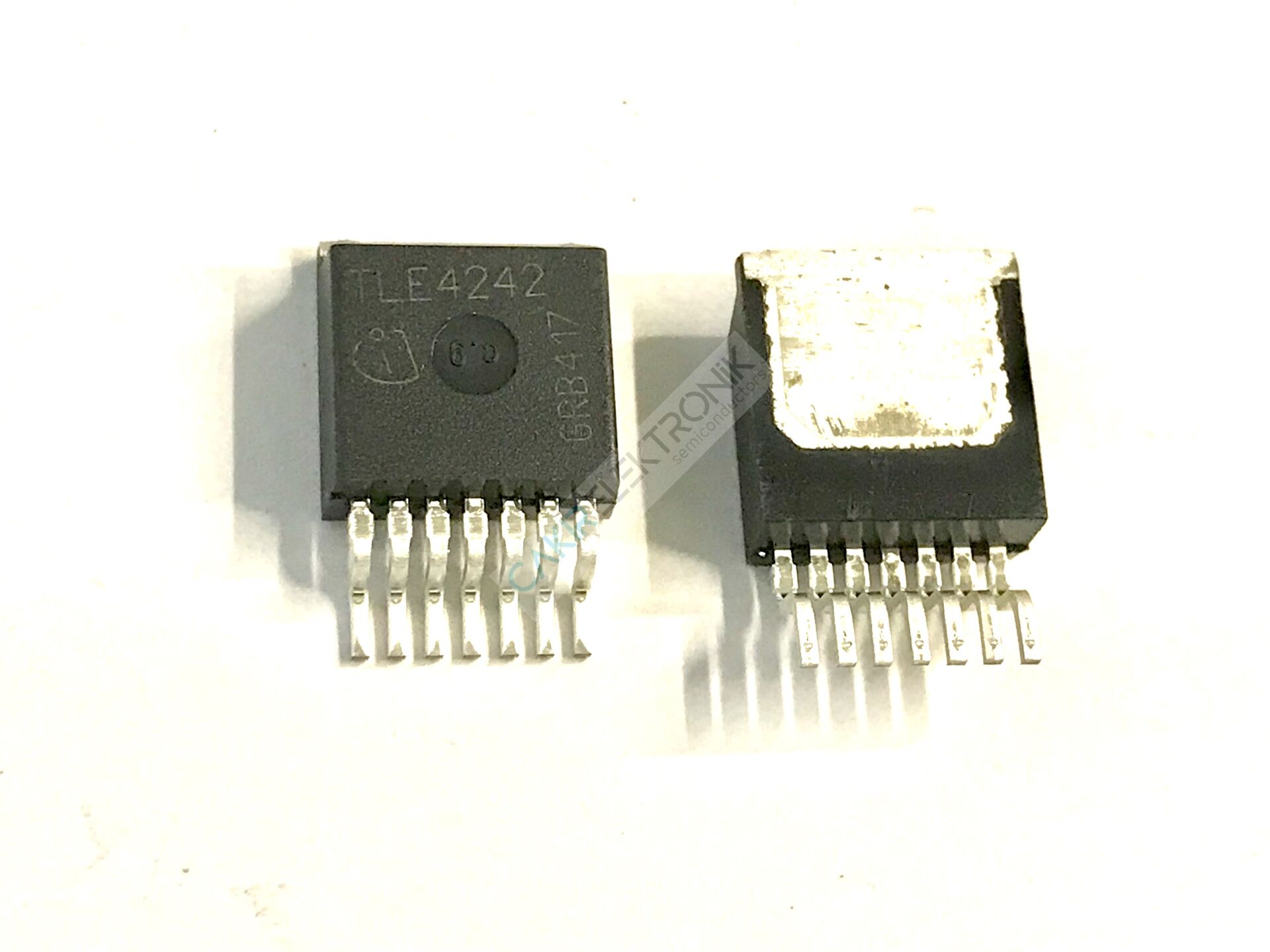 TLE4242G - TLE4242 - LED Lighting Driver ICs LED Drivers 42 V