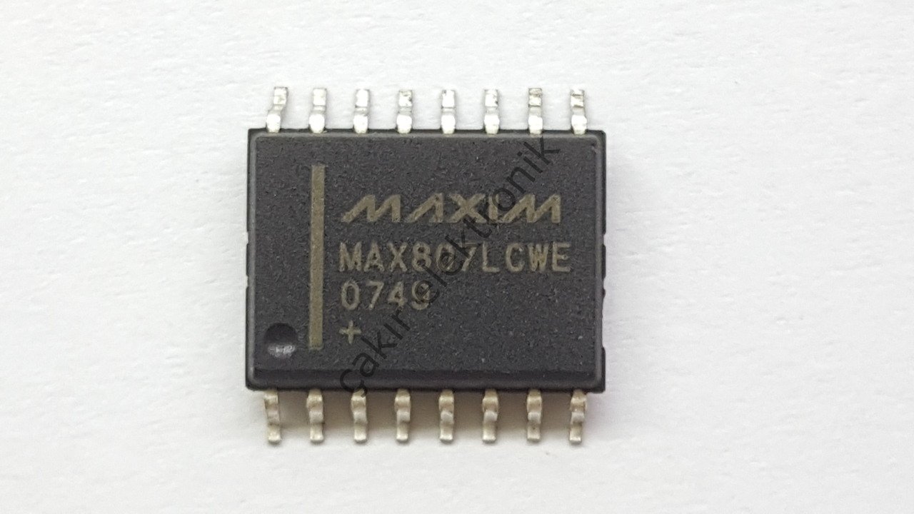 MAX807LCWE - MAX807 - Full-Featured µP Supervisory Circuit with ±1.5% Reset Accuracy