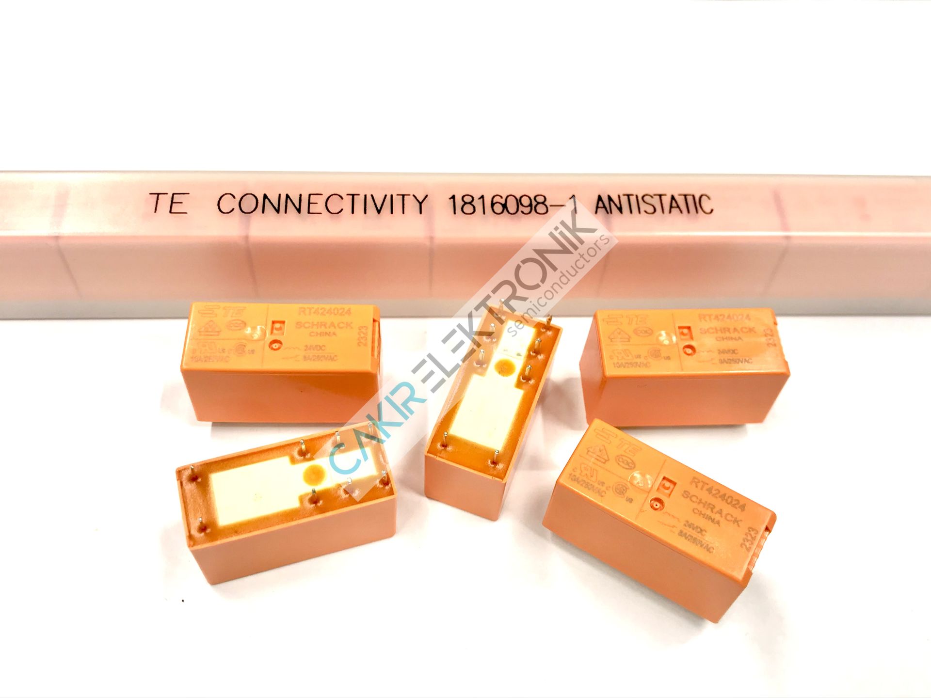RT424024 , SCHRACK RT424024 ,  General Purpose Relays DPDT 8A 24VDC PCB