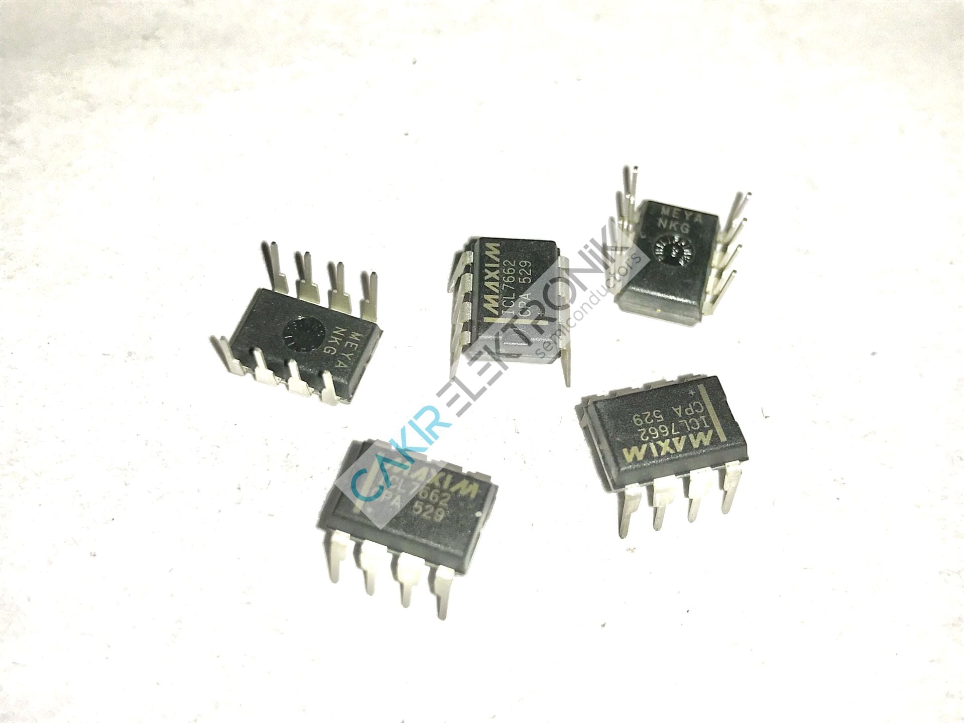 ICL7662CPA - ICL7662 - CMOS VOLTAGE CONVERTERS
