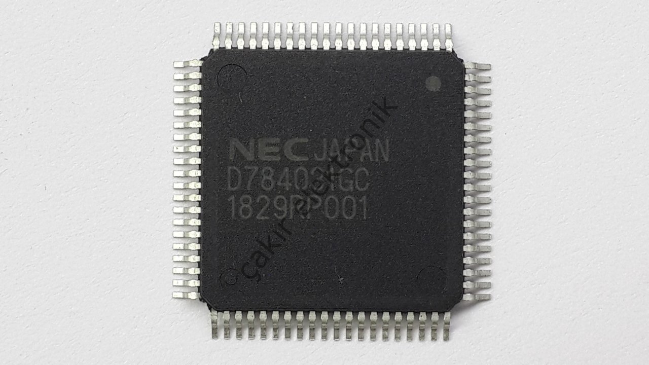 UPD784031GC-8BT , D784031GC , 16/8-BIT SINGLE-CHIP MICROCONTROLLER , QFP80