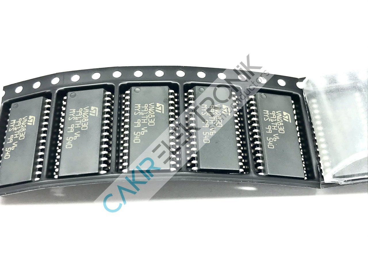 VNQ830 - QUAD CHANNEL HIGH SIDE DRIVER