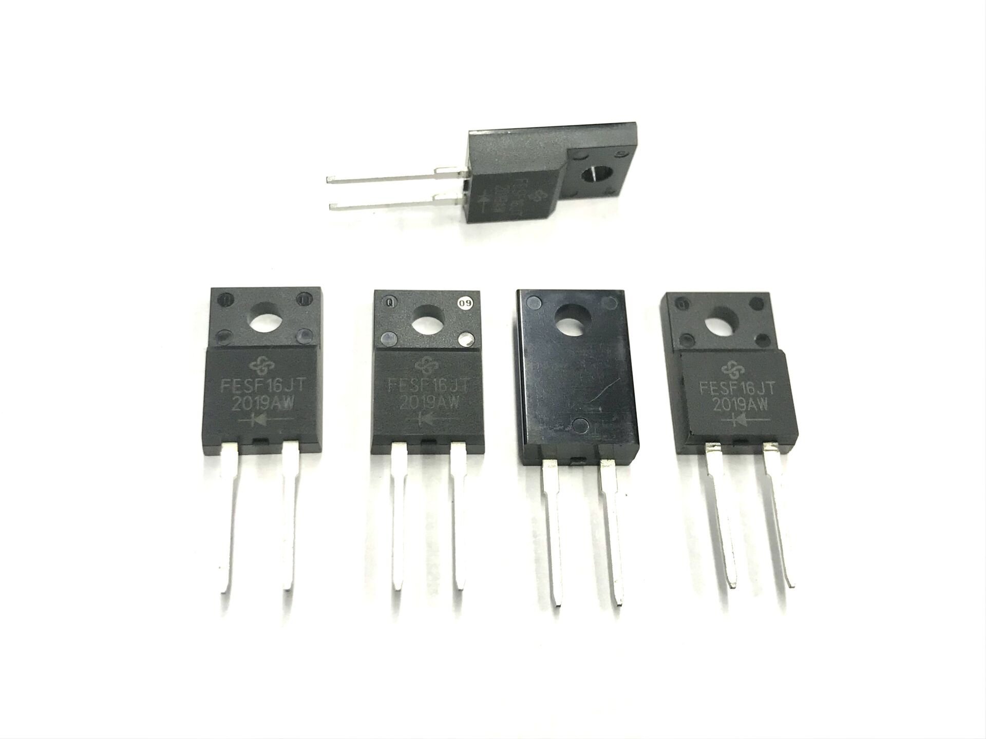 FESF16JT - 16A. 600V . Ultrafast DİYOT