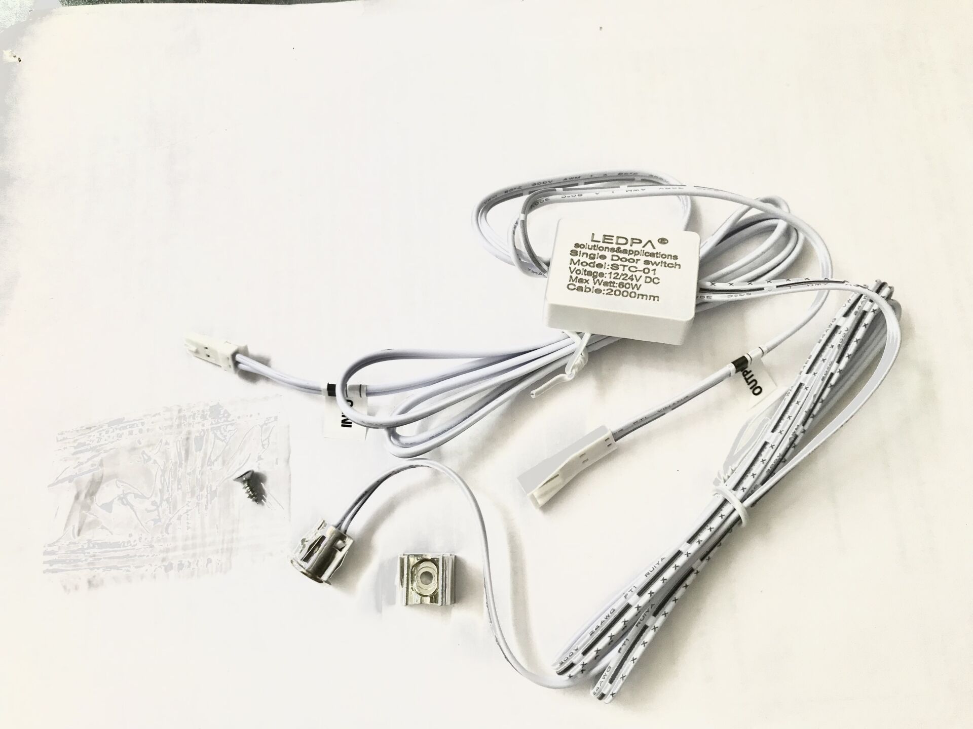 MOBİLYA DOLAP SENSÖRÜ TEKLİ  , GARDIROP MOBİLYA SENSOR  ( MOBİLYA KAPAK SENSÖRÜ ) 12-24V DC  DOLAP KAPAK SENSÖRÜ ( TEK SENSÖRLÜ ) STC-01