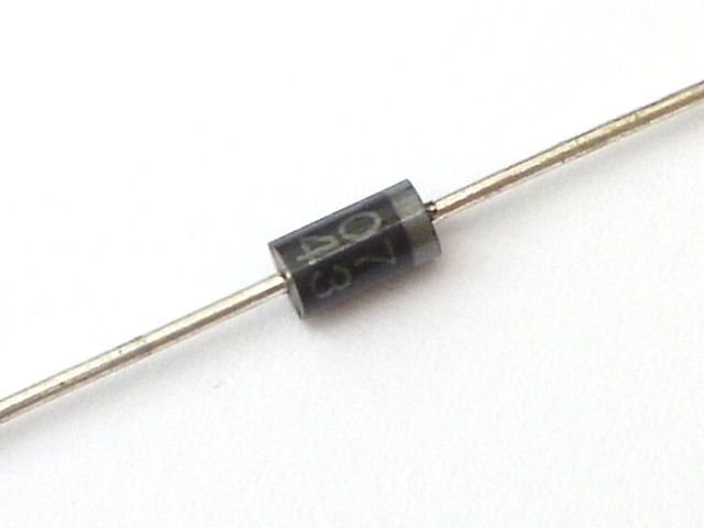 HER204  DİYOT  2A. 300V. , Rectifiers 2A 300V 50ns