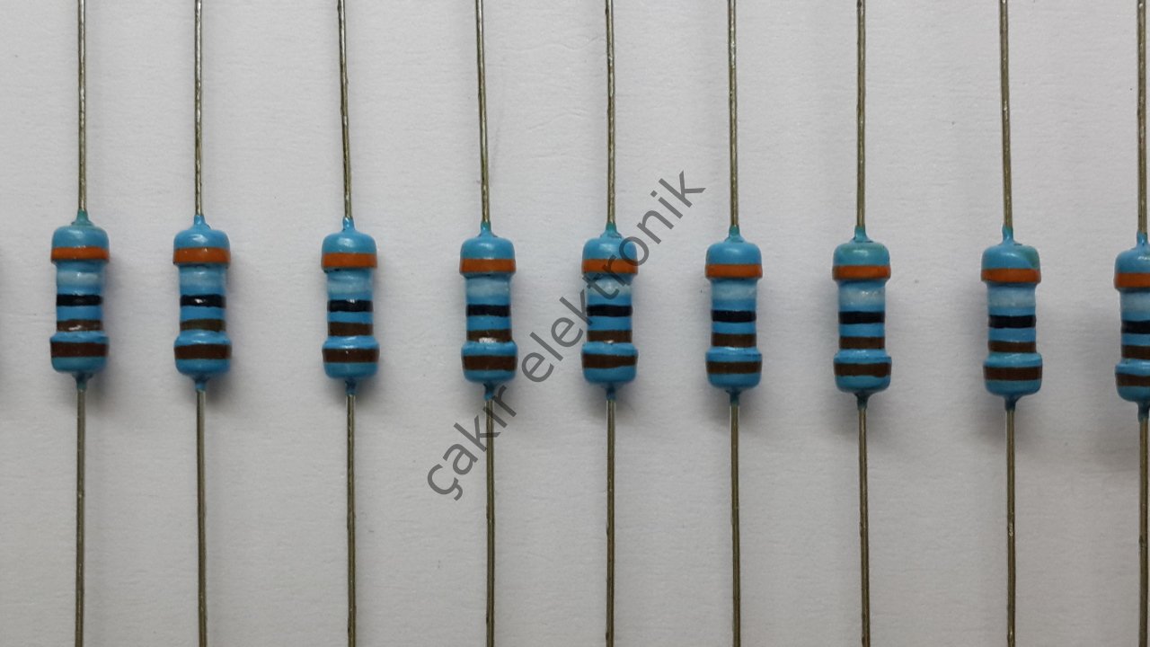 3,9K -3.9K - 3,9 KOHM - 3.9KR - 3K9 - 1/4 DİRENÇ %1 METAL FİLM 100 ADETTİR