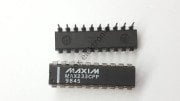 MAX233CPP - MAX233CP - MAX233 - +5V-Powered, Multichannel RS-232 Drivers/Receivers