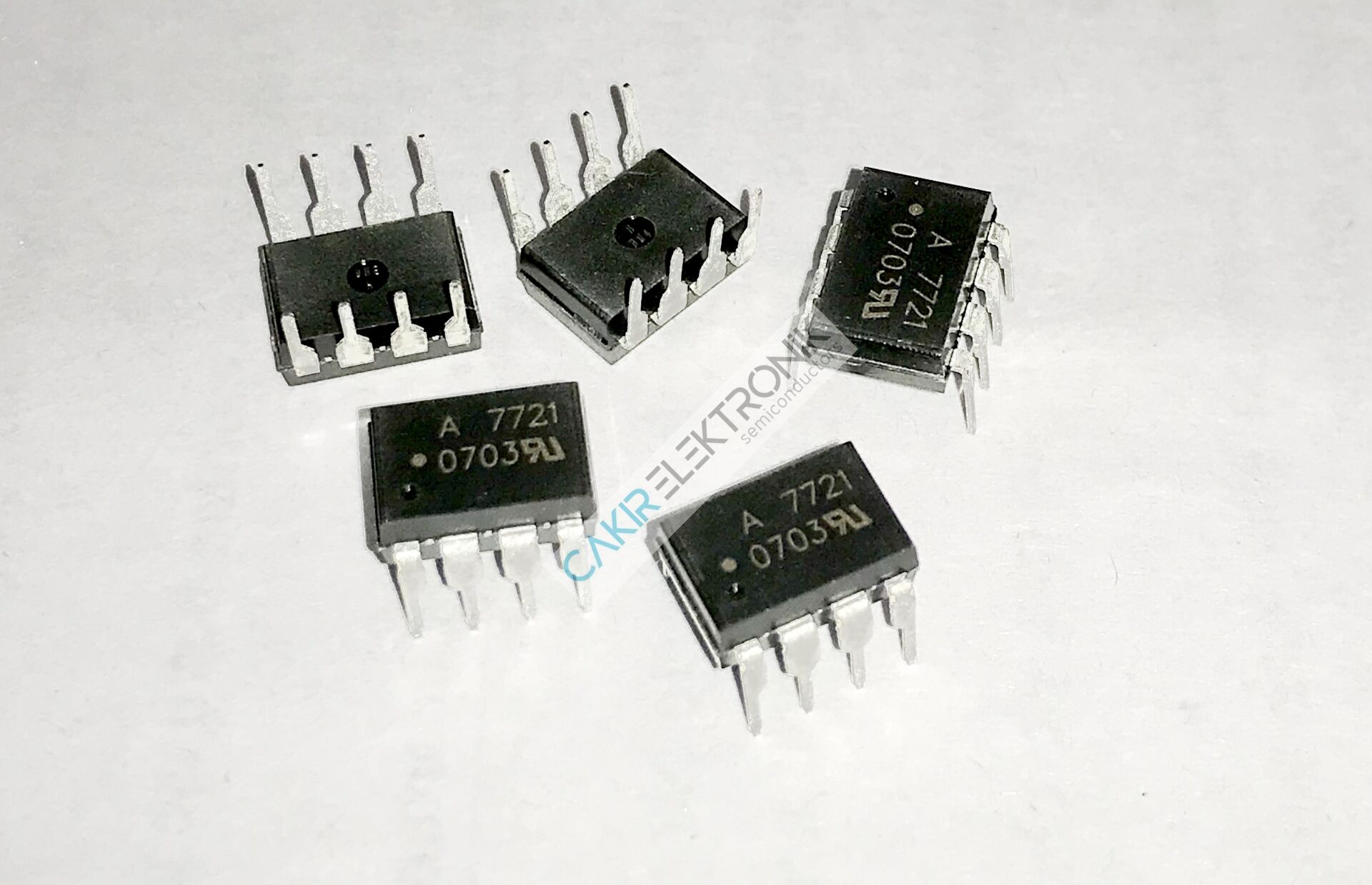 HCPL-7721-000E , HCPL7721 , A7721 , Logic Output Optoisolator 25MBd Push-Pull, Totem Pole 3750Vrms 1 Channel 10kV/µs CMTI 8-DIP