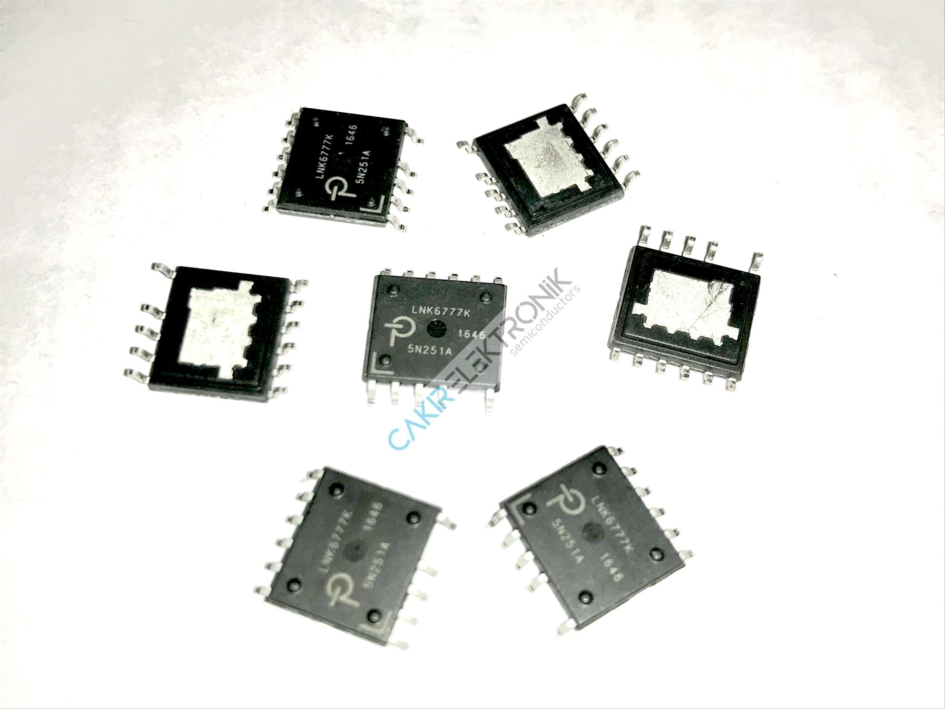 LNK6777K-TL , LNK6777 , Converter Offline Flyback Topology 120kHz ~ 136kHz 12-ESOP