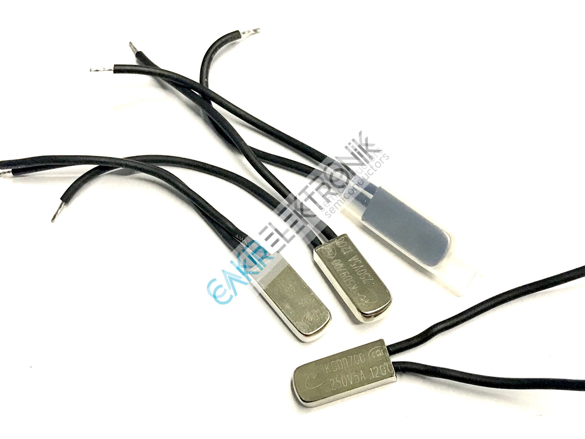 KSD9700 N/O  - 120C° - KABLOLU TERMOSTAT - 5A. 250V. - 120 DERECE - N/O