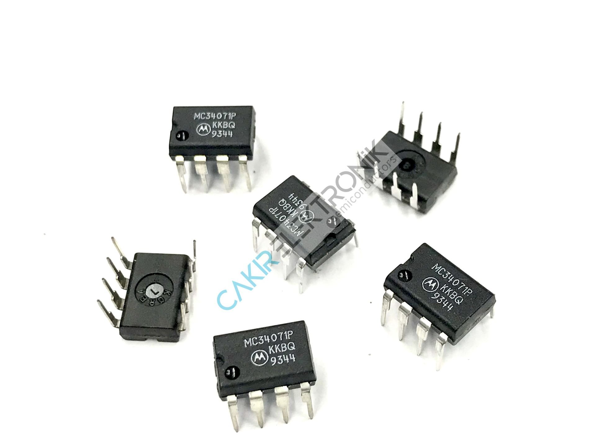 MC34071P - MC34071 - 34071 - HIGH BANDWIDTH SINGLE SUPPLY OPERATIONAL AMPLIFIERS