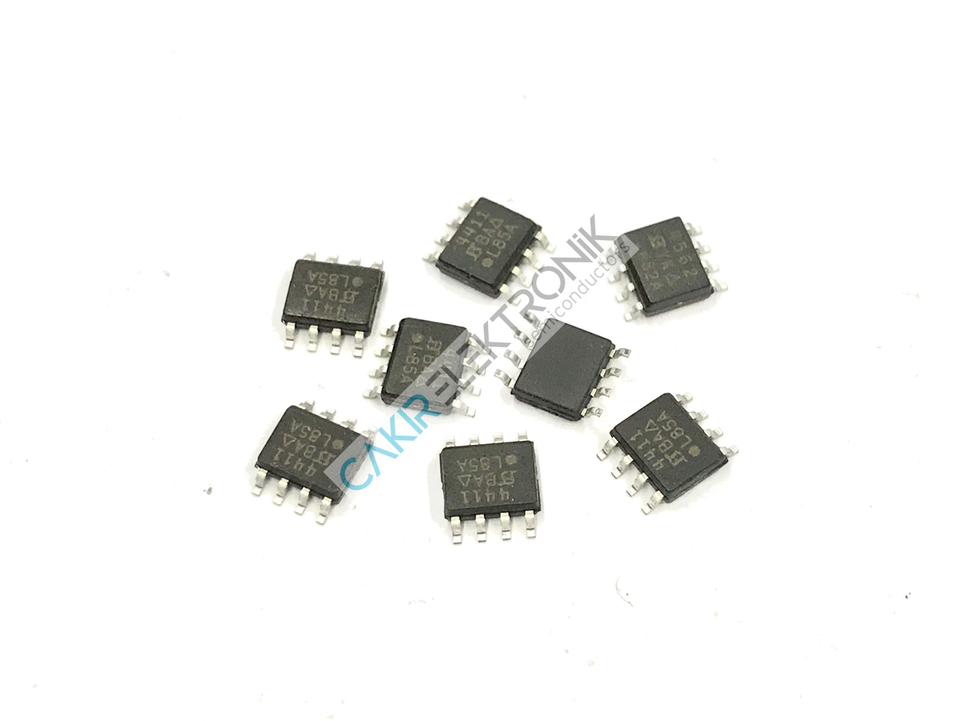 SI4411DY - 4411 - P KANAL 30V. 9A MOSFET