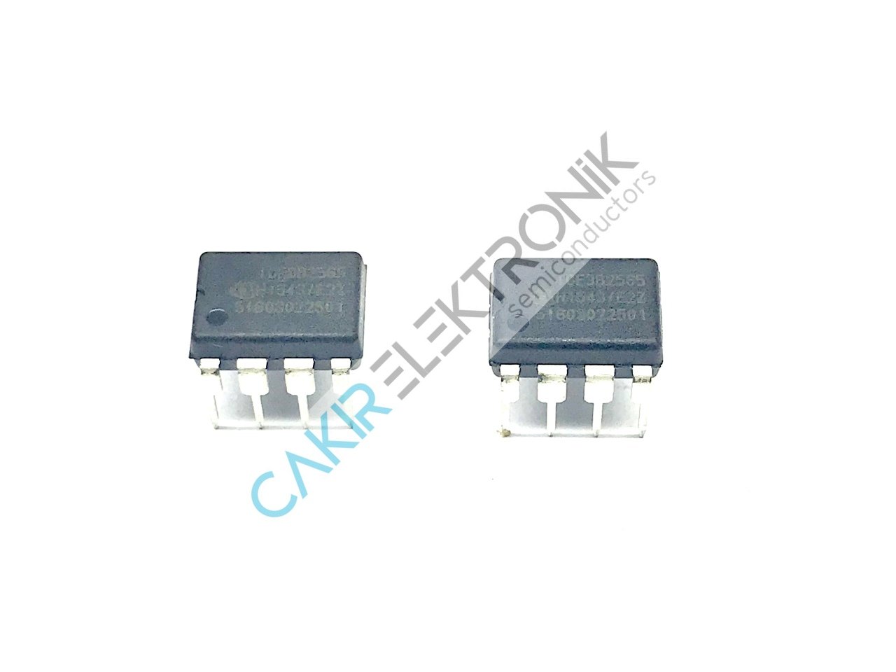 ICE3B2565 - DIP8  - 650V. 67KHZ  68W  Off-Line SMPS Current Mode Controller