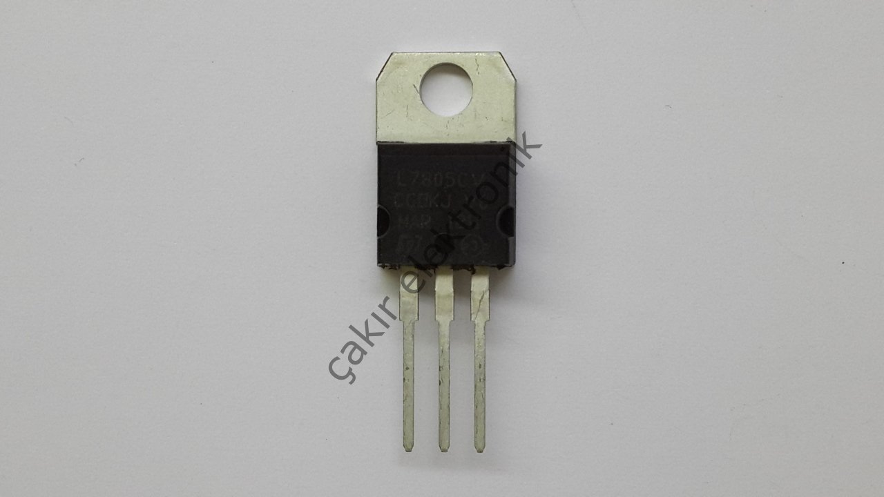 L7805CV - ORIGINAL ST , 7805 TO220  1.5A 5V voltage regulator