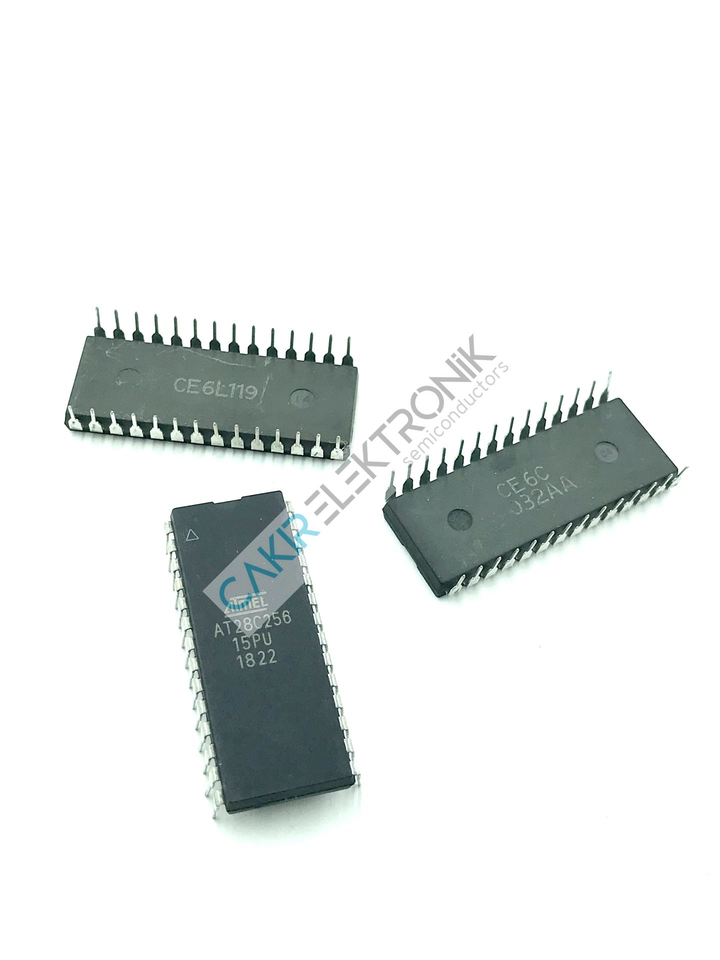 AT28C256-15PU - 28C256 DIP - 256K (32K x 8) Paged Parallel EEPROM